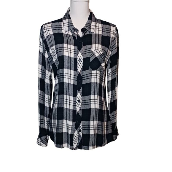 Rails Black/Green/White Plaid Rayon Flannel Size M - Picture 1 of 11